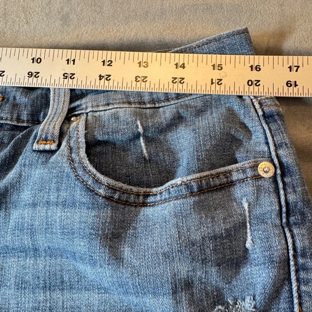 Levis mid length